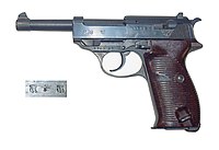 Walther P38 1943 Whermacht.jpg