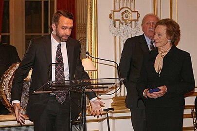 Cérémonie du Prix de la Fondation Napoléon, récompense remise à Étienne Chilot par la Princesse Alix Napoléon 2014