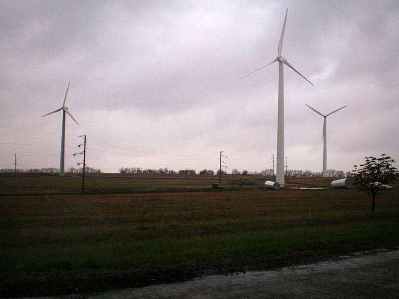 File:Ветряки. Электростанция - panoramio.jpg