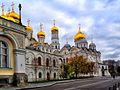 Золотые купола кремля - panoramio.jpg