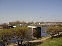 Вид на Великую и Мост Имени 50-летия Октября в Пскове