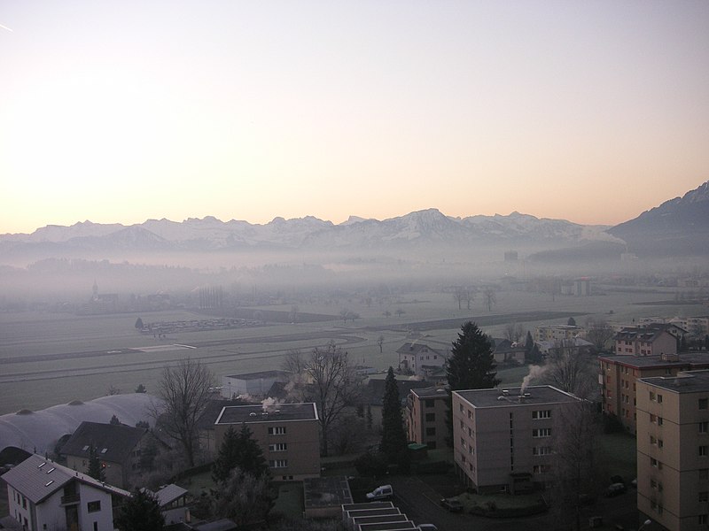 File:12.OG Untere halten 3 Emmen 1 - panoramio.jpg