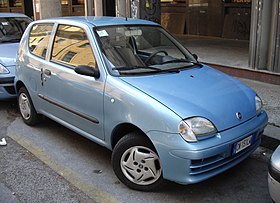 Fiat Seicento 2004 года выпуска.