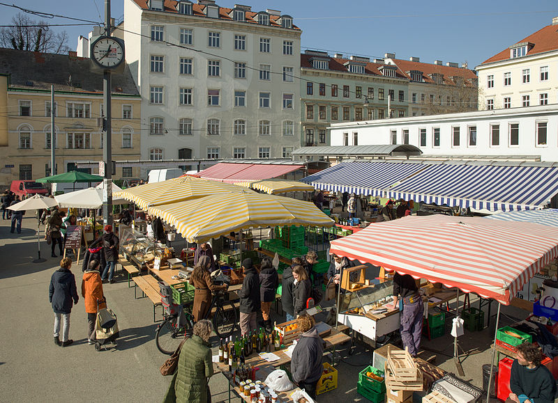 File:2015-02-21 Samstag am Karmelitermarkt Wien - 9438.jpg