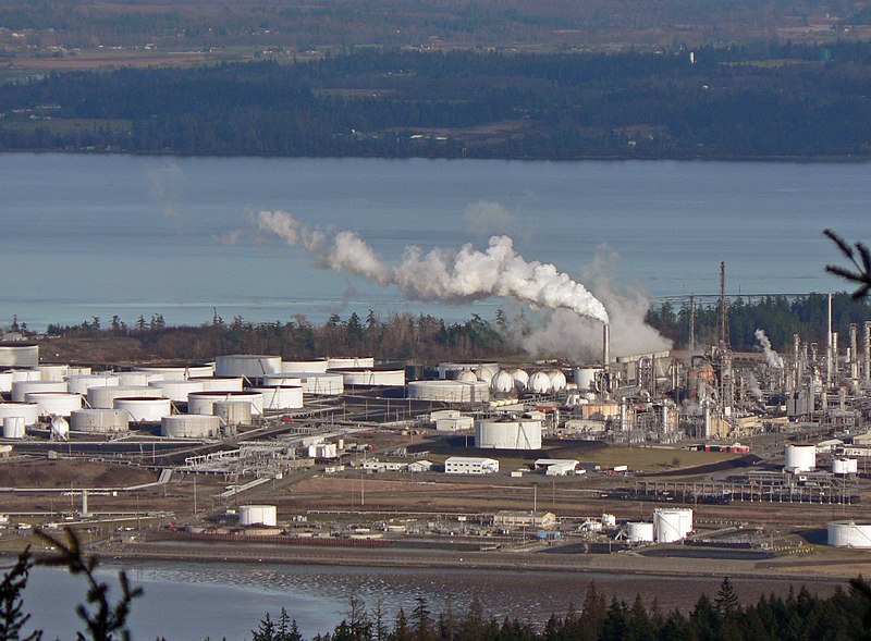 File:Anacortes Refinery 32017.JPG