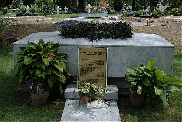 General Ricarte's tomb at the Libingan ng mga Bayani