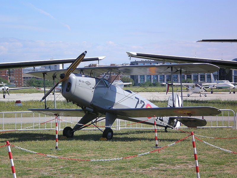 File:Bücker Bü 131 Jungmann.jpg