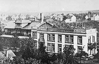 Die 1938 zerstörte israelitische Kuranstalt in der Talstraße – Blick von der Dachbergstraße