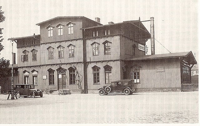 The station building in 1923