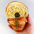 Plněný croissant (baklava croissant)