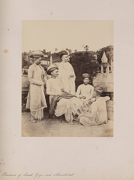Bania men of Surat, Gogo, and Ahmedabad, Gujarat, British India.
