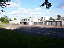 Bannerman High School, Baillieston (geograph 1664497).jpg