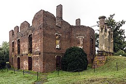 Ruins of Barboursville mansion as of 2013, Barboursville, Virginia, USA. Barboursville VA1.jpg