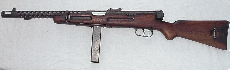 File:Beretta 38.jpg