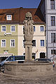 Paradiesbrunnen (im Volksmund: Evabrunnen)