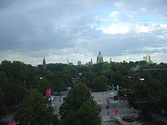 Blick von Arena auf Hannover.JPG