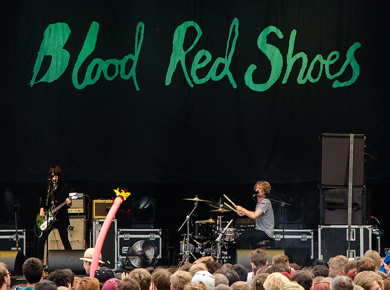 Blood Red Shoes - Wikipedia