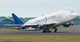 Boeing 747-400LCF Dreamlifter.jpg