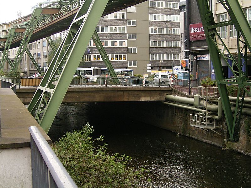 File:Brausenwerther Brücke 02 ies.jpg