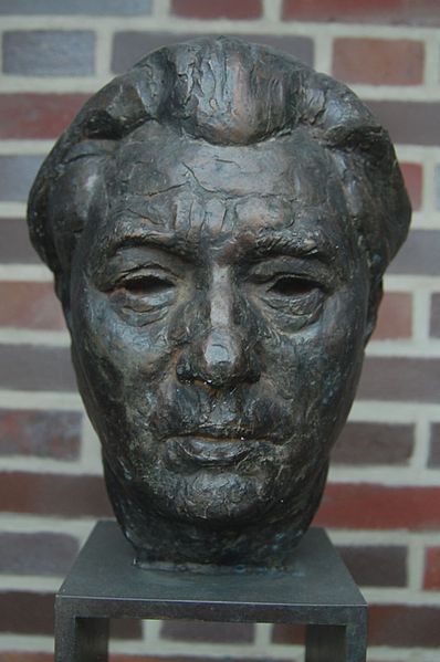 File:Bust of Ferdinand Johann Friedrich Sckopp.jpg
