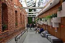 A corridor in Campus Warsaw located on the premises of the 19th-century former Warsaw Vodka Factory "Koneser". Campus Warsaw 2018c.jpg