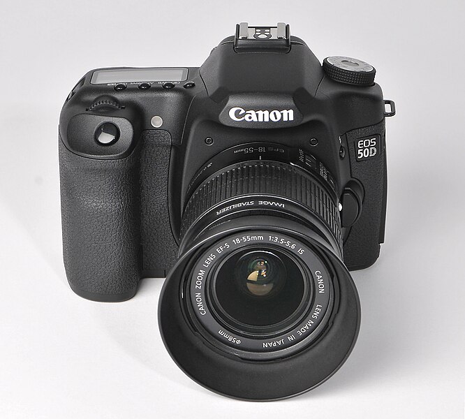 File:Canon EOS 50D with EF-S 18-55 mm IS.jpg