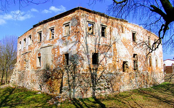 Castle in Janowiec near Szprotawa (Poland), on the border of the former Duchy of Żagań