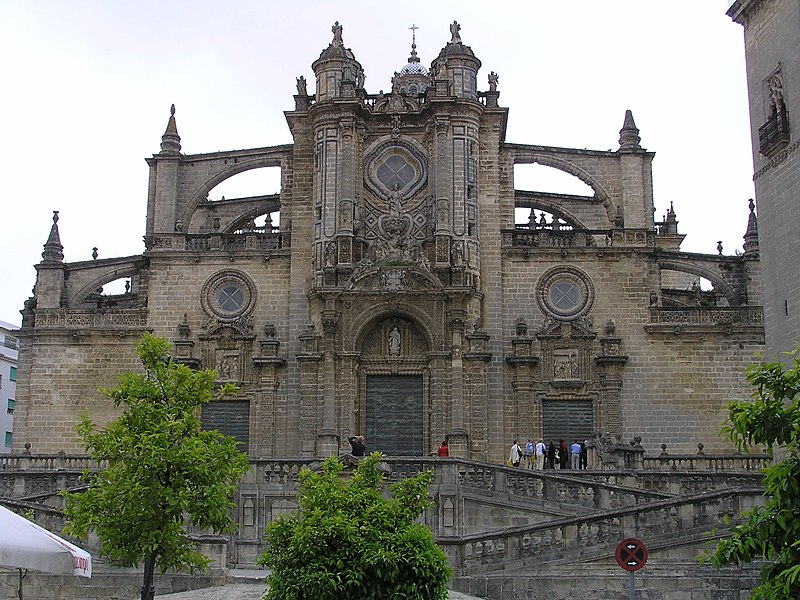 File:Catedral de Jerez de la Frontera.jpg