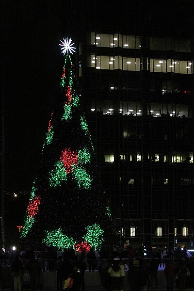 Christmas tree at PPG Place