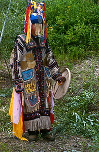 Chuonnasuan, poslední šaman Oroqen, v červenci 1994 (Foto Richard Noll) .jpg