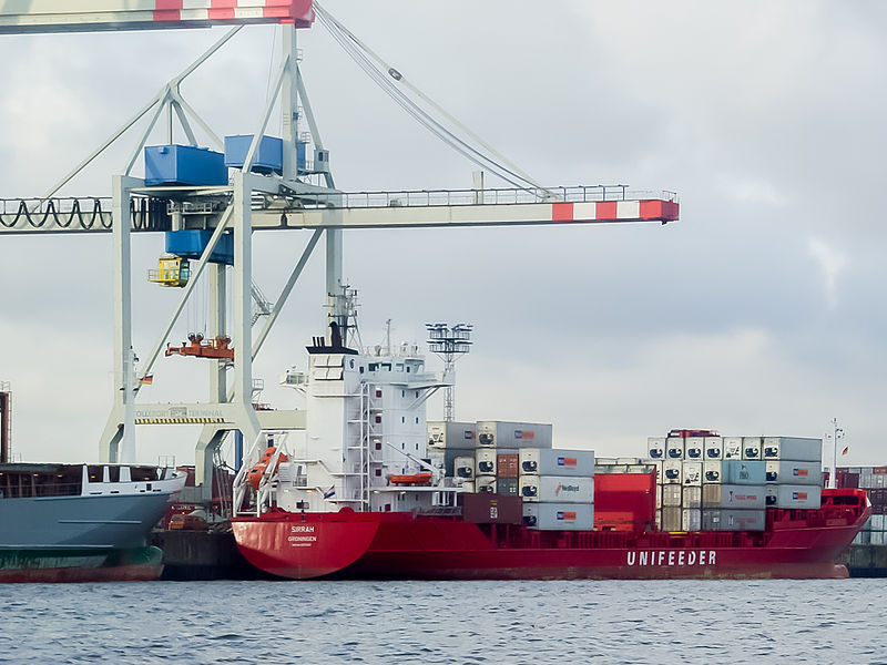 File:Container ship Sirrah, IMO 9255402, Unifeeder at container terminal Tollerot, port of Hamburg-1029240.jpg