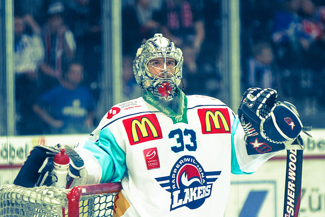 Aebischer with the Rapperswil-Jona Lakers in 2012