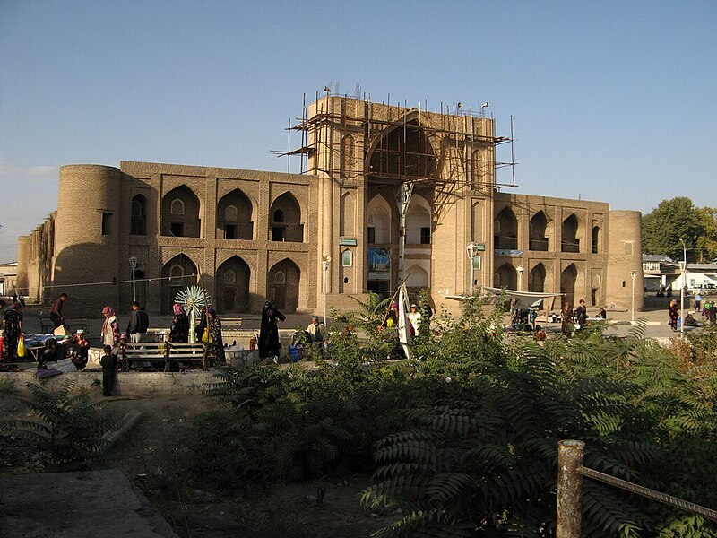 File:Denov madrasa Sayid Atalik.JPG