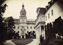 Der Innenhof des Schlosses Schwarzburg um 1890.tif