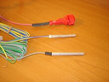 Top: small nonel detonator with 2 ms delay for chaining nonel tubes; middle: class B SPD detonator; bottom: class C SPD detonator Detonator.jpg