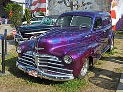 Fourgonnette sedan-delivery de 1948.