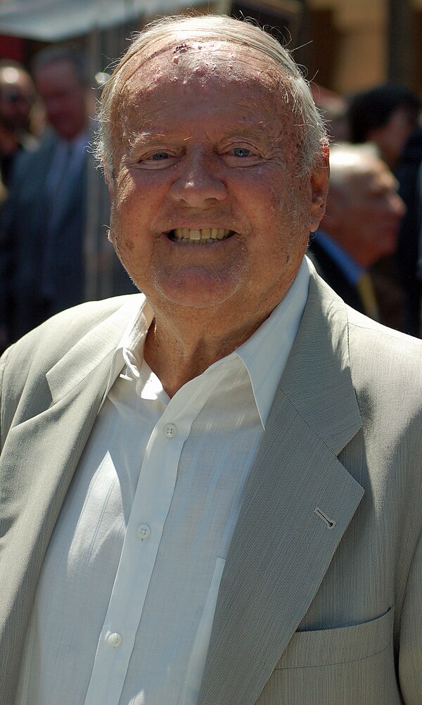 Photo Dick Van Patten via Wikidata