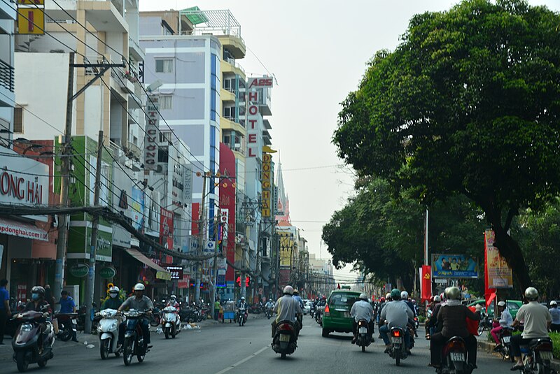 File:Duong hai Ba trung, phuong Dakao Quận 1, TPHCM, Việt Nam - panoramio.jpg