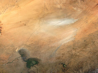 Dust storm near Lake Chad.jpg