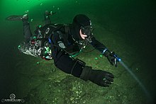 Liberty sidemount rebreather Edd Stockdale testuje Liberty Sdimenout. Foto- Silvano Barboni .jpg