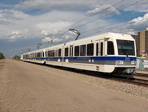 Edmonton LRT Siemens SD160