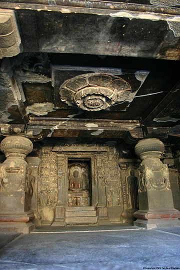 File:Ellora cave32 001.jpg