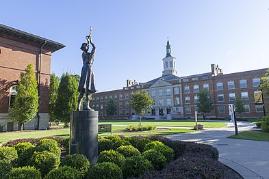 Erskine Hall w ODU.jpg