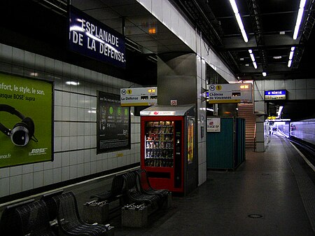 Esplanade de la Défense