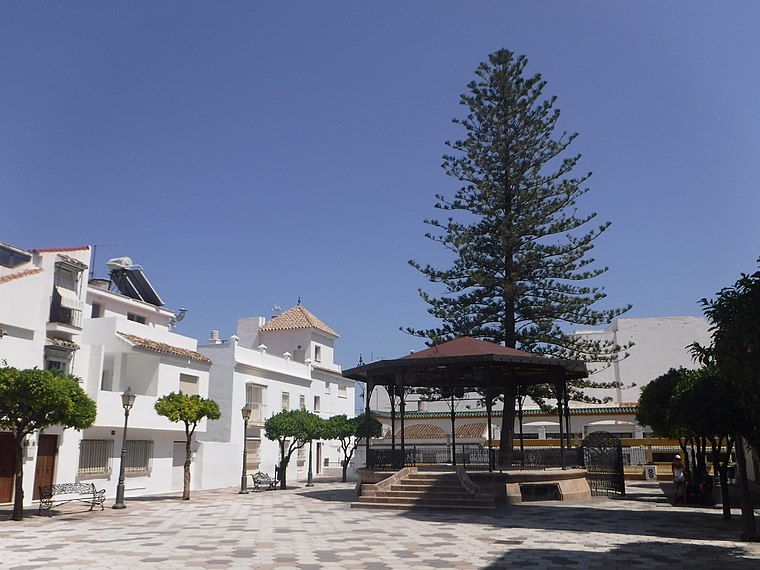 Plaza del Reloj, Estepona