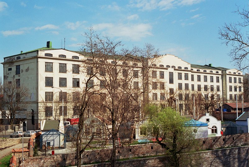 File:Fabrika Beko.jpg