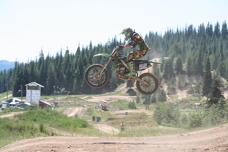 File:Fossil Bowl Motocross - panoramio.jpg