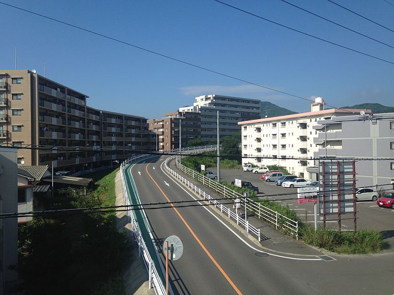 File:Fukuoka Prefectural Road No. 504 from Yoroizaka Footbridge (north).JPG