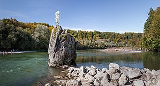 The Georgenstein in the Isar near Baierbrunn