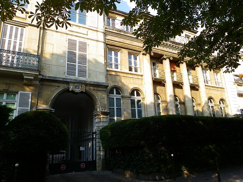 File:Hôtel des Colonnes au 38 avenue Gabriel à Paris.JPG